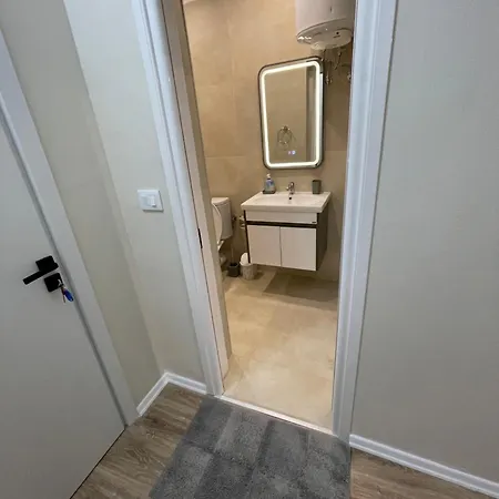As, Bllok Studio & Apartment Tirana